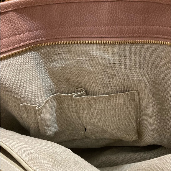 Beautiful Gucci GG Canvas Bree Tote. EUC Pink leather w/Goldtone Hardware. - Picture 5 of 14